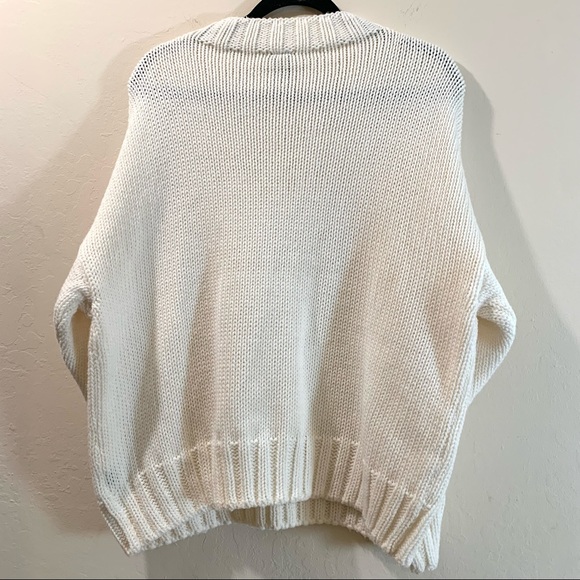 Moon & Madison Oversized Cream Sweater with ZigZag Detailing - Size M (EUC) - Picture 6 of 8